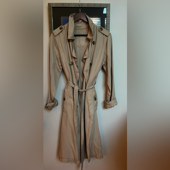 American Eagle Outfitters Long Tan Trench Coat timeless - Picture 6 of 8